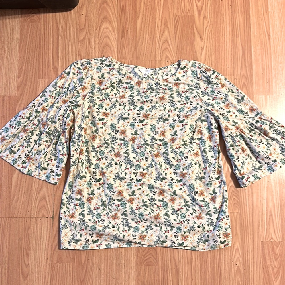 Women’s blouse